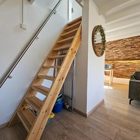 Chaton Chalet